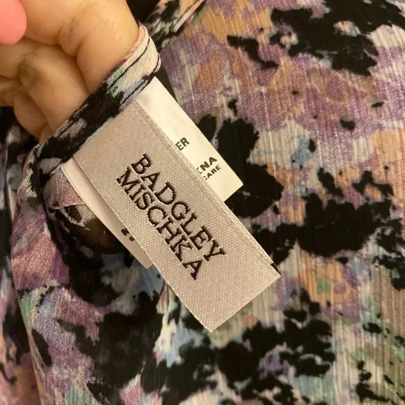 Badgley Mischka White and Purple V-Neck Wrap tunic dress size large - Picture 5 of 6